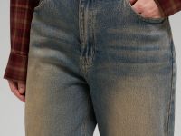 Джинсы прямого кроя