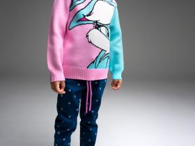 Свитер для девочки