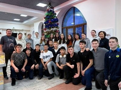 Волейболисты Якутии провели первые матчи на первенстве ДФО