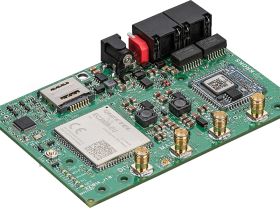 Роутер KROKS Rt-Ubx m4 с антенной и усилителем 4G Белый