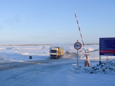 Грузоподъемность ледовой переправы Якутск — Нижний Бестях увеличили до 30 тонн