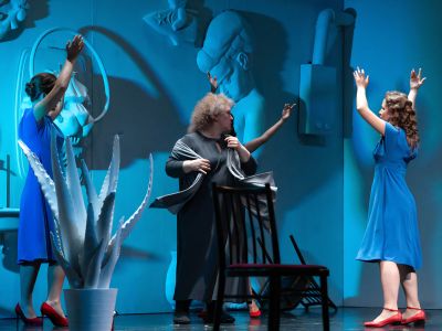 Семью восемь (Театр на Васильевском. Сцена «Стачка»)