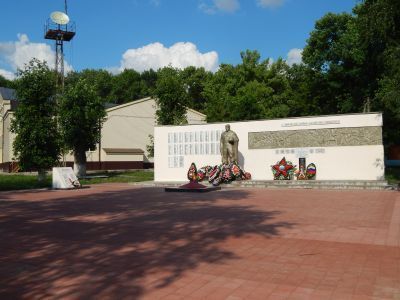 Обелиск воинам-землякам, погибшим в годы Великой Отечественной войны