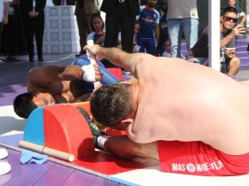 Определены победители международного турнира по мас-рестлингу компании «Железные дороги Якутии»