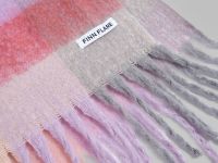 Шарф в клетку с бахромой