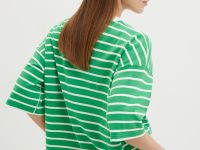 Футболка в полоску свободного силуэта
