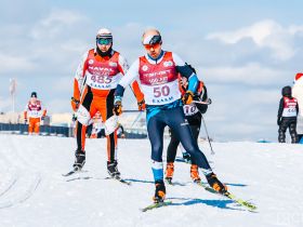 Звезды Олимпийских игр пробежали лыжный марафон с якутянами