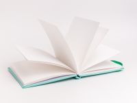 Скетчбук для графики и маркеров Малевичъ "Bristol Touch" 14х14 см 40 л 180 г, мятный