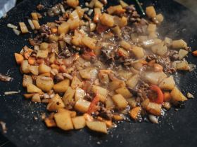 Фоторепортаж с фестиваля-конкурса «Полевая кухня» в Якутске