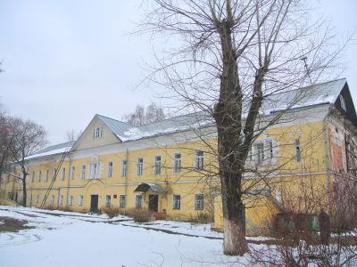 Успенский корпус (мужские палаты), 1805 г., перв. четв. XIX в. - нач. XX в., архитектор Ф.К.Соколов (?)