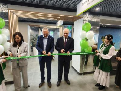 В центре Якутска открылся обновленный офис Сбера