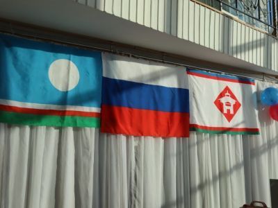 Фото: звёзды якутской эстрады проголосовали на выборах президента России