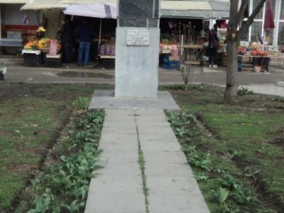 Памятник генералу Козлову П.М. - Герою Советского Союза