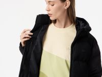 Женский короткий пуховик Lacoste