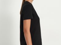 Футболка приталенного силуэта