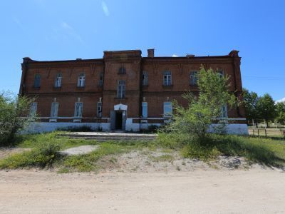 Западный корпус XII типа