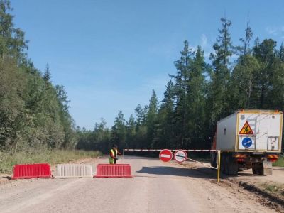 На трассе «Мухтуя» в Ленском районе Якутии продлили ограничение для грузовиков