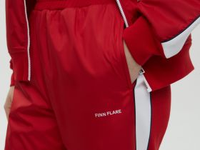 Спортивные брюки с лампасами из капсулы ретро