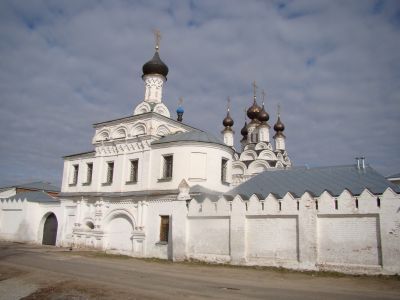 Надвратная церковь