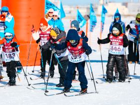 Звезды Олимпийских игр пробежали лыжный марафон с якутянами