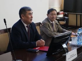 Ученые Якутии чествовали академика РАН Михаила Лебедева