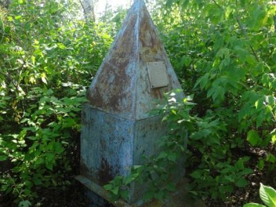 Братская могила воинов Гражданской войны