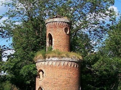 Башня усадебной ограды