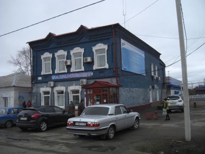 Дом жилой с лавкой