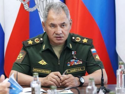 Шойгу заявил о спасении части экипажа подводного аппарата Минобороны