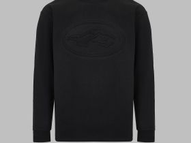 Лонгслив оверсайз силуэта