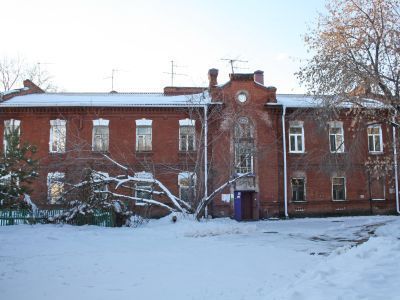 Дом жилой офицеров