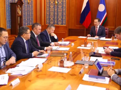 Айсен Николаев поставил задачи по развитию авиационной отрасли Якутии