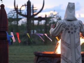 В Якутске на Ысыахе Туймаады состоялся обряд встречи солнца