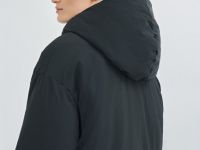 Утеплённая куртка с капюшоном, Черный