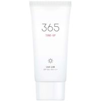 Тонирующий солнцезащитный крем с каламином Round Lab 365 Tone Up SPF50+ PA+++