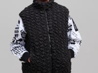 Жилет текстильный с полиуретановым покрытием для девочек