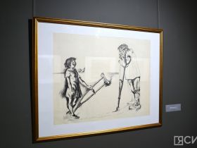 В Якутске открылась выставка графики Алексея Евстафьева