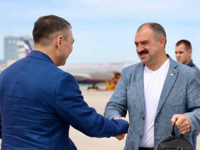 Виктор Лукашенко прибыл в Якутск на VIII игры «Дети Азии»