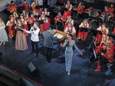 Билеты на Оркестр «Дон». Новогодние приключения Маши и Вити (Филармония) / Концерт | Афиша | ИнфоТаймс