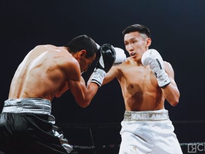 Боксёр из Якутии Михаил Варламов победил в главном бою «Битвы за контракт»