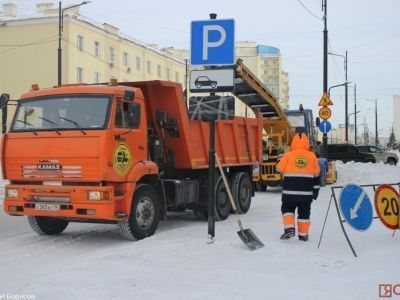 Количество снегоуборочной техники увеличили на улицах Якутска