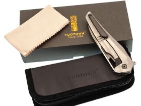 Складной нож TUOTOWN Magpie, сталь M390, рукоять Crystal Titanium
