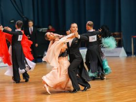 В Якутске начались всероссийские соревнования по танцевальному спорту