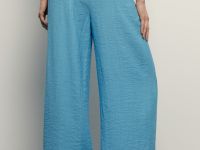 Широкие брюки на резинке