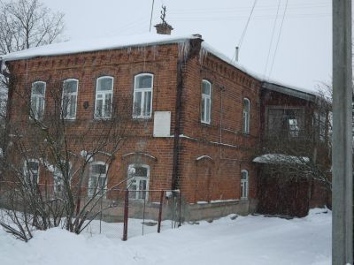 Здание, в котором жили и работали организаторы «Артели древней живописи», основоположники искусства советского Палеха: народный художник РСФСР Александр Васильевич Котухин и художник Владимир Васильевич Котухин