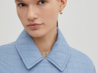 Стеганая куртка с отложным воротником на кнопках