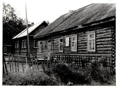 Место гибели военного комиссара Торопецкого уезда Б.Т. Кудрявцева, инструктора уездного земельного отдела Семенова и военрука волости Иванова