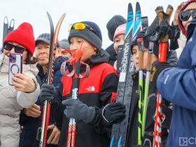 Никита Крюков и Александр Бессмертных провели мастер-класс по лыжным гонкам в Якутске