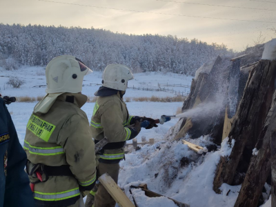 Разработчики адаптировали огнетушащую жидкость «Антипожар» под якутские морозы