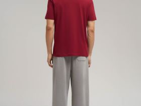 Футболка свободного кроя из джерси